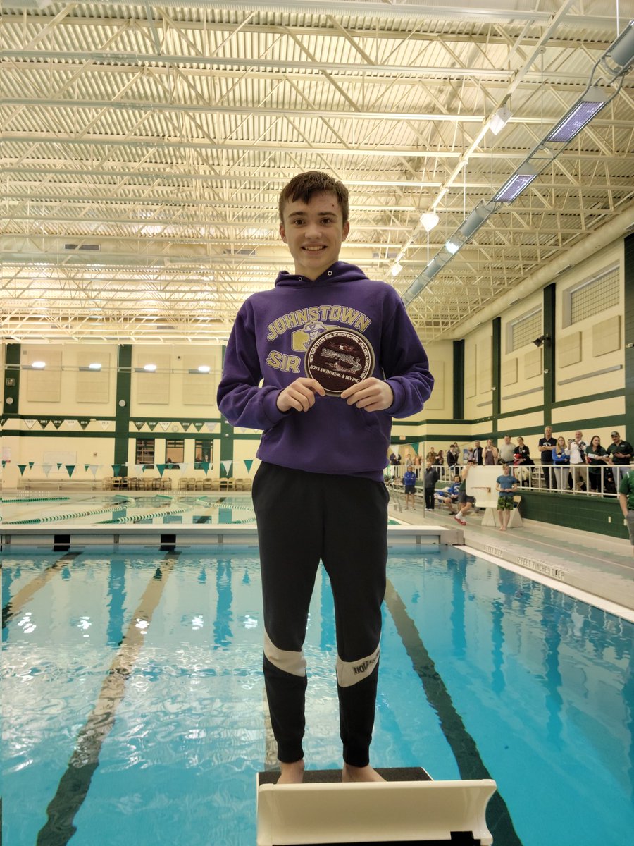 GJSDAquatics's tweet photo. Congratulations to our Varsity divers! Caleb Sanjurjo placed 5th and Marcus Scofield placed 2nd at the Section 2 Division 2 Diving Championships! https://t.co/0khhLnewfN
