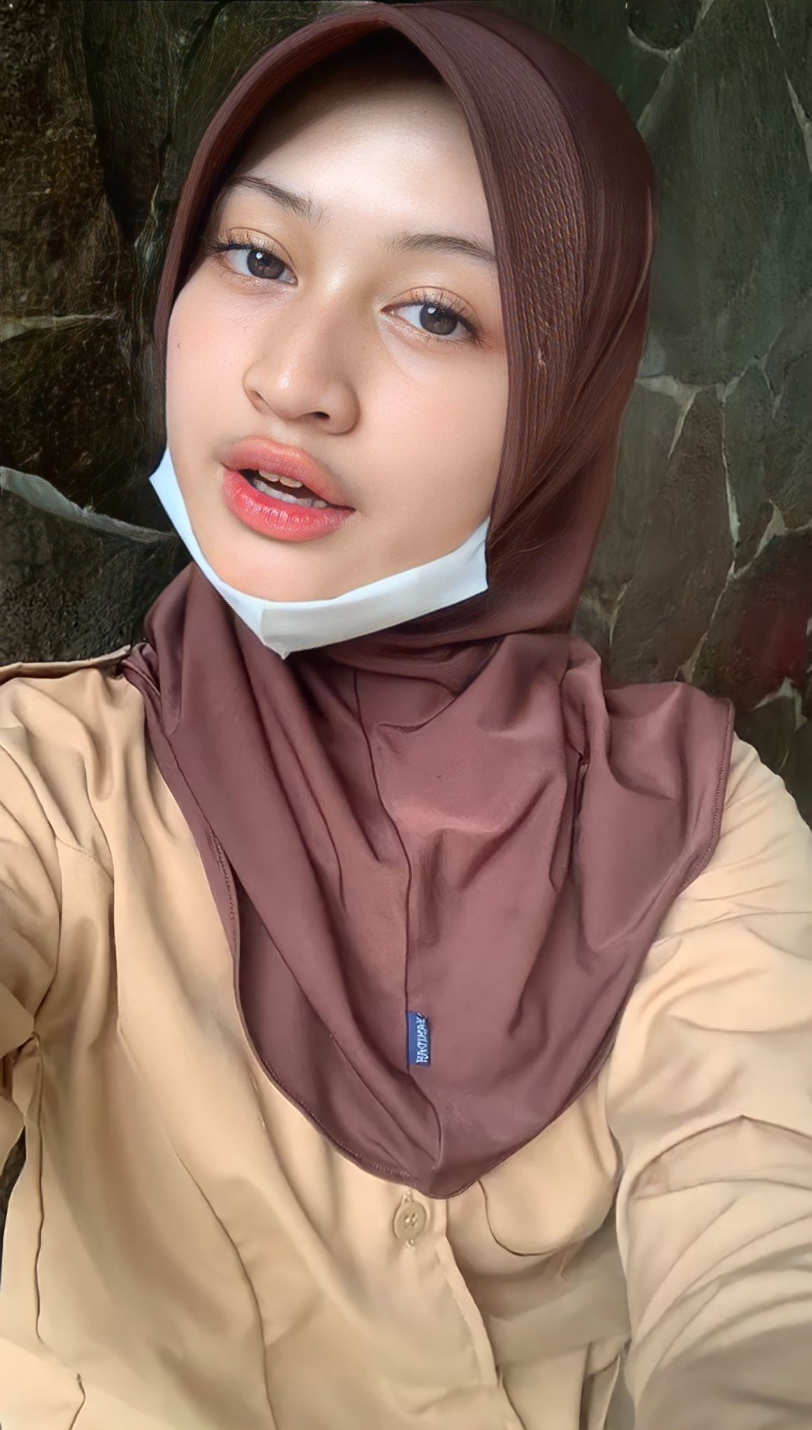 jhun siao on X: kak ...... sini kntolnyaa mau adek sepong .... mumpung  lagii istirahat sekolhnya ... ayo kak sinii aku buka yaa clananya ughhhh..  t.coKaLYxDOqUM  X