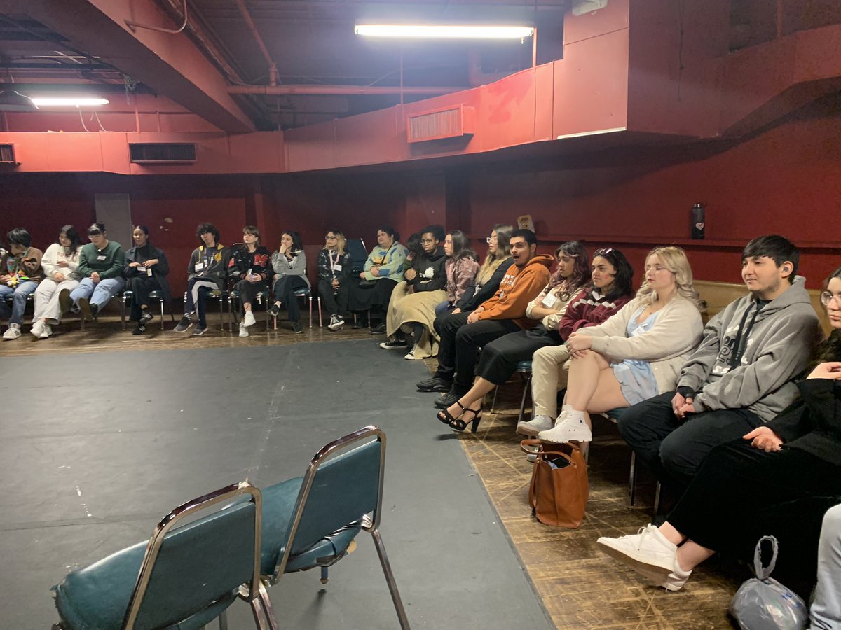 MrsBsStage's tweet photo. Excited for @Academytheatre2 to see #NativeGardensDTC with @IHS_DC and @LandoRey40 Thank you @SingleyAcademy @IrvingFineArts @DallasTheater for supporting our Performing Arts students with this amazing opportunity. @IrvingISD https://t.co/RSicWhRkTF