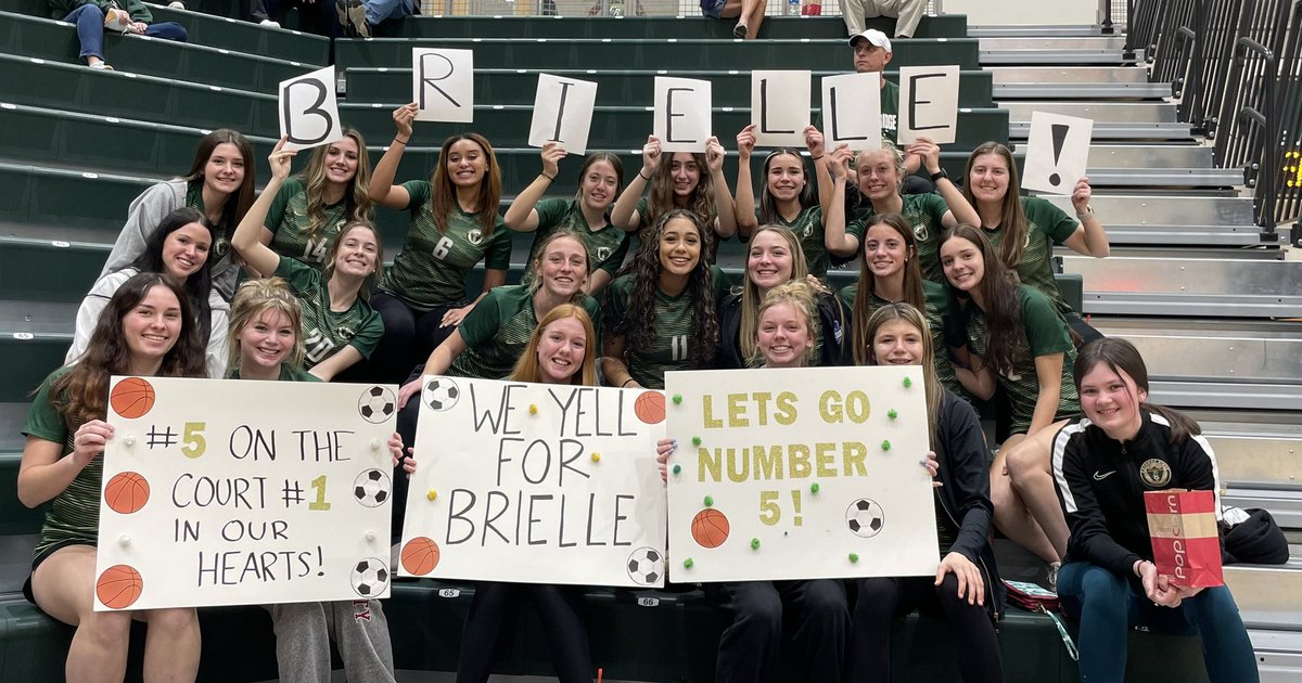 CRHS_GirlSoccer's tweet photo. We support our own! 
Let’s go Brielle &amp; @CRHSgbball https://t.co/PvfYceTFFm
