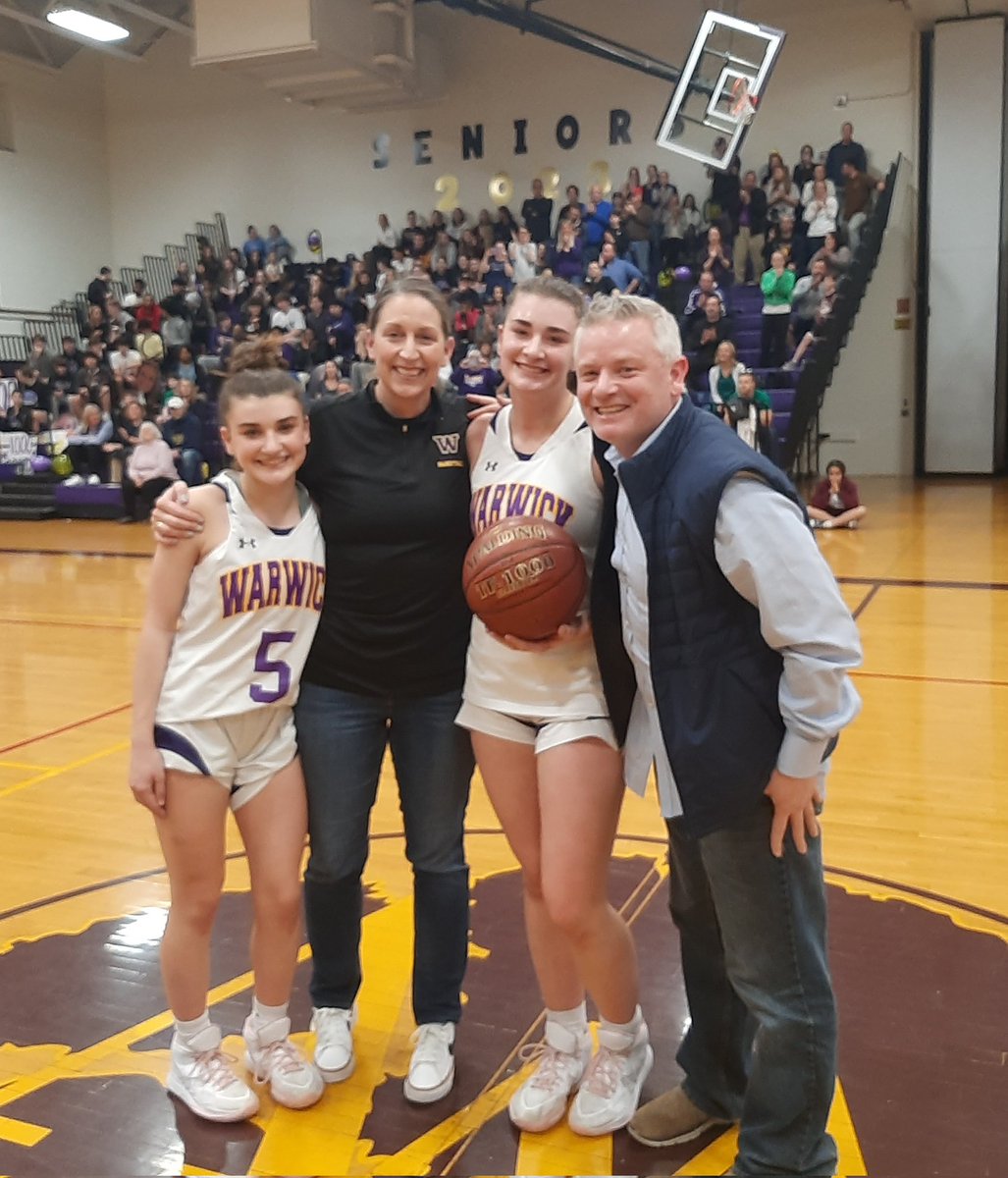 Warwick Girls Basketball Captain Paige Girardi scorers her 1000th point in home game vs Kingston. Congratulations on tremendous accomplishment in only 2 1/2 years as Girardi overcame knee injury and 1/2 season during Covid. Go Wildcats!