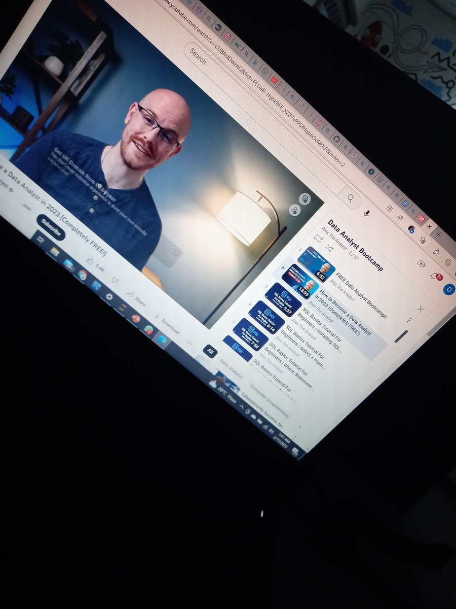 Data_Stunna's tweet image. Starting the &quot;Data Analyst Bootcamp&quot; by @Alex_TheAnalyst  today. 57 videos teaching SQL, Excel, powerBI and Python. Let&apos;s go 😉