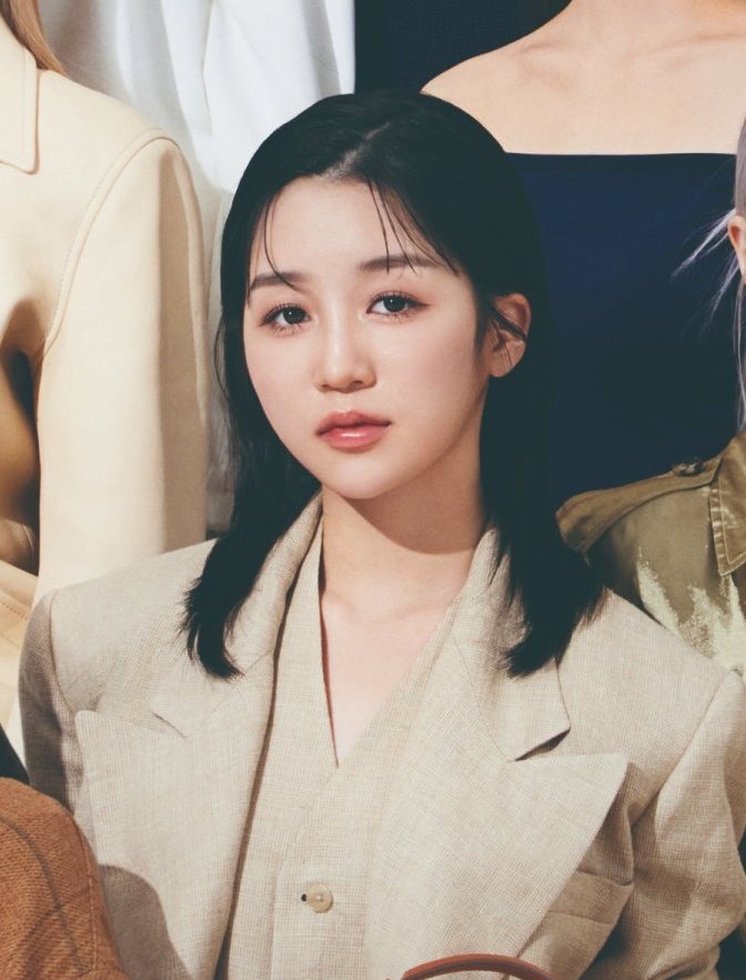 ELLE Japan on Twitter 