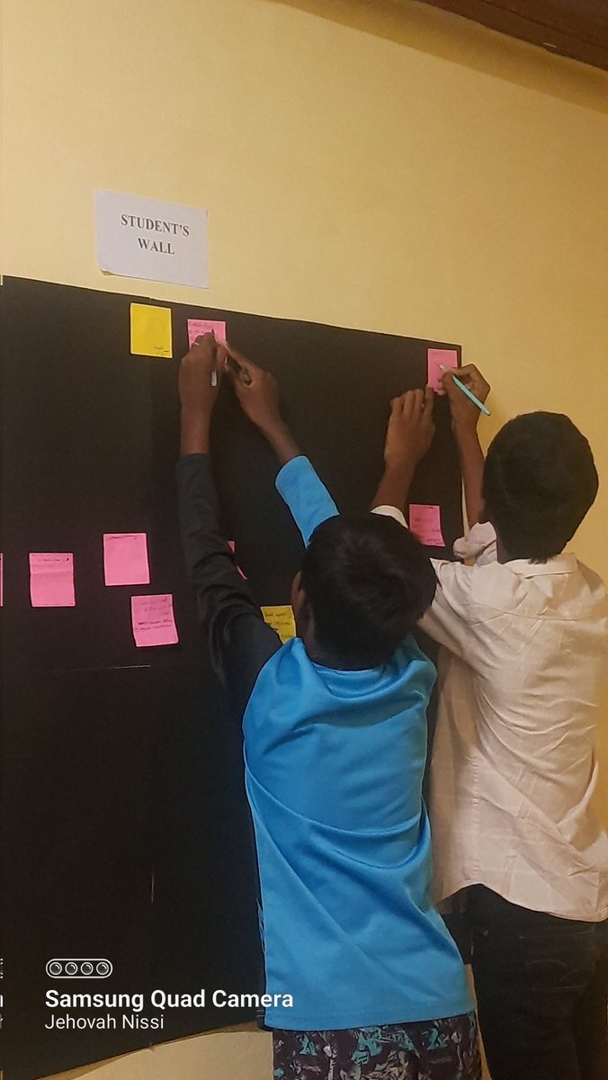 yellowbag_org's tweet photo. The whole purpose of education is to turn mirrors into windows. For Tomorrow belongs to the people who prepare for it today. Our students posting answers for daily quizzes where they find answers themselves in desktop through self learning centre, Madichiyam. https://t.co/002IbdzmyR