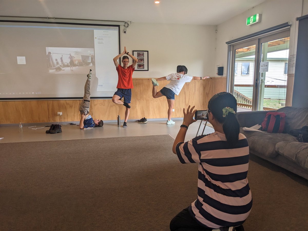 DrVanessaWong's tweet image. We&apos;ve just finished up on our @Monash_Science #advancedresearch O&apos;camp this year. It&apos;s been great to run this again after the hiatus due to the pandemic, and we&apos;re all ready to go for #MonashOWeek next week