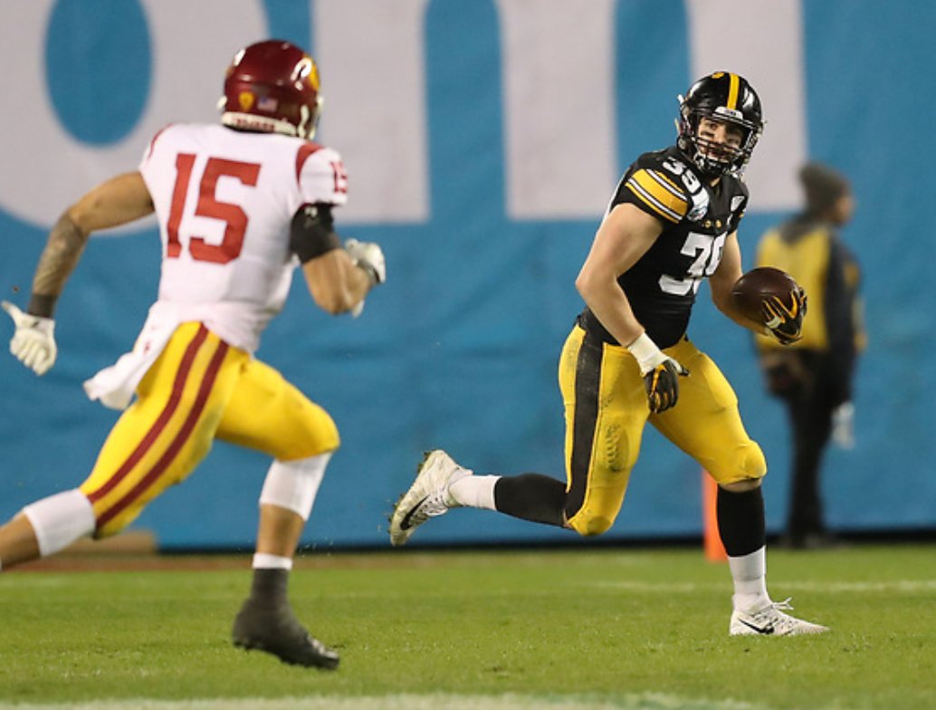 LegacyHawks's tweet photo. Happy Birthday to Nate Wieting! (@n_wieting4424) | Have a good day. Go Hawks! | #LegacyHawk https://t.co/Ad5OBbRWya