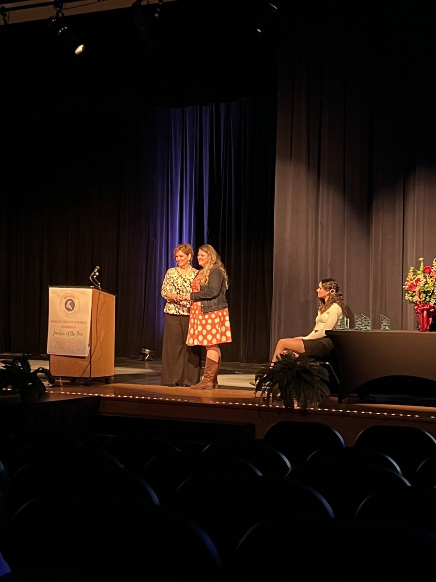v_godoy11's tweet photo. So proud to celebrate @MsBuchanan305 for her @ShelbyWMS teacher of the year award! Congratulations! https://t.co/F3BNjdueUR