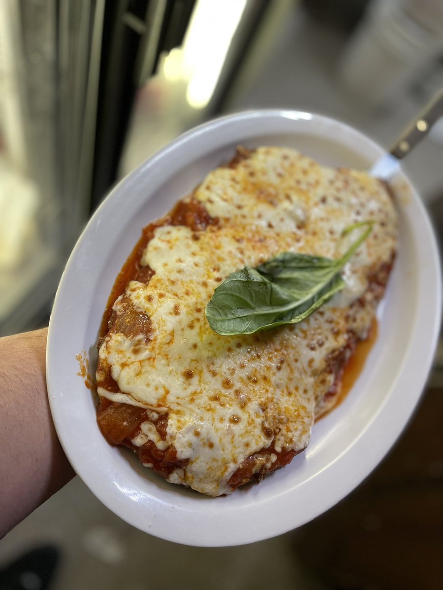 OrtobelloBklyn's tweet image. Chicken Parm! #mozz #mozzarella #chickenparmfamily #chicken #delicious #Brooklyn