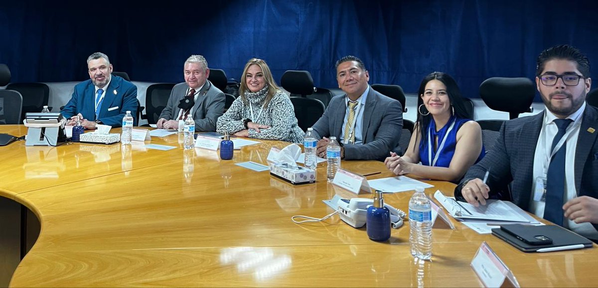 AMESP_oficial's tweet photo. Participan por #AMESP: Mtra. Ileana Rossell Secretaria, Lic. Marcela Vera de @JVPSecurityMx Lic. Arturo Carrasco de #Bytek, Mtro. Herve J. Hurtado @consermexseg y Pdte. de la Comisión de Inteligencia Corporativa, Lic. Ricardo Fiesco #GrupoFiar, Lic. @vtorreslanda Dir. General. https://t.co/fHvwloyh2K