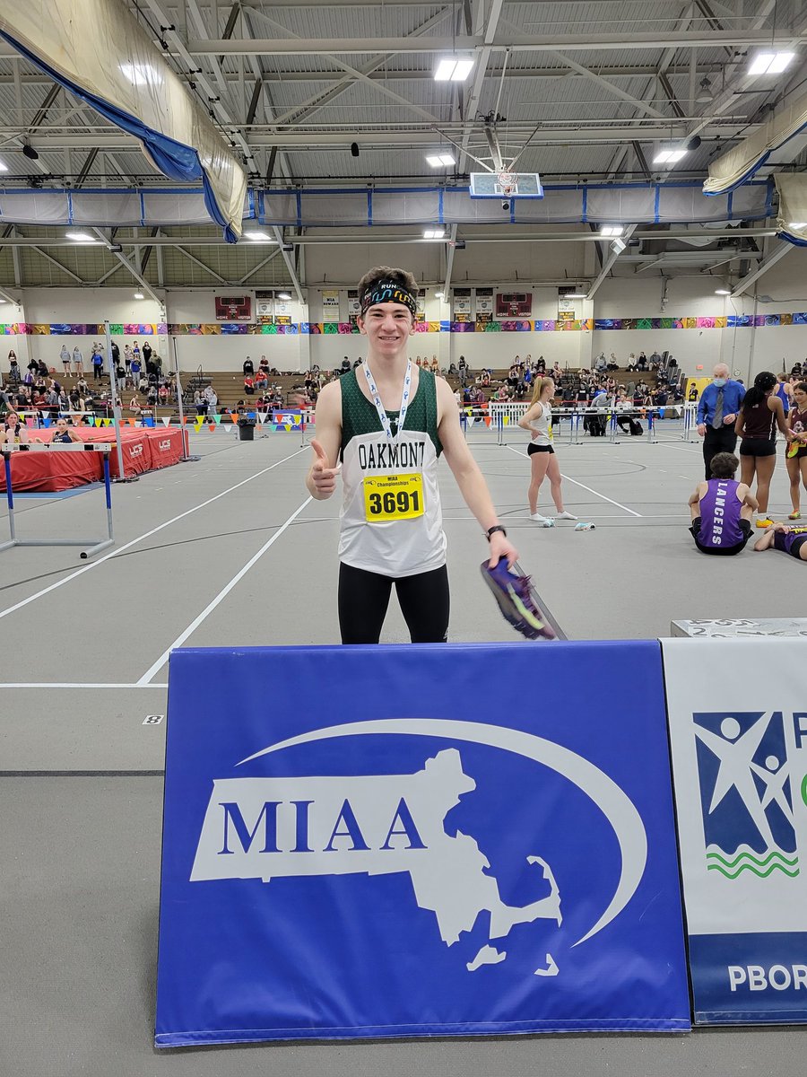 OakDufour's tweet photo. Declan comes in 8th in Long Jump with a jump of 19' 5.5"  in the MIAA Div. 5 State Championship @OakmontRegional @ORHSAthletics @gardner_news https://t.co/SbIn5y71u5