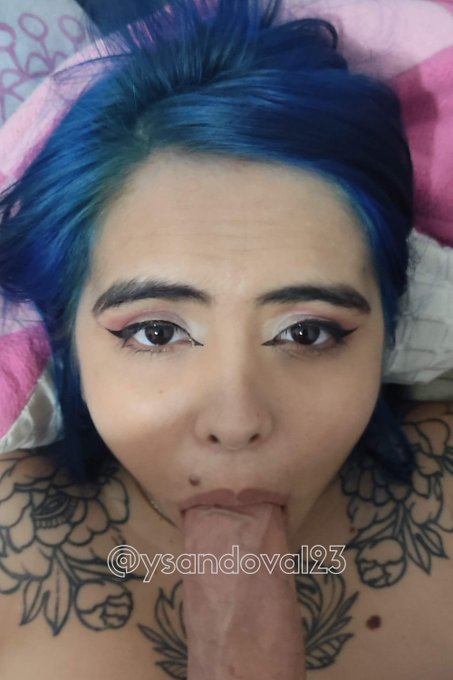 El d&iacute;a est&aacute; tan rico que no pude aguantarme 🔥🥴.  #blowjob #sexy #tattoo #latinathots #sex https://t.<a href="/tag/sexy"class="tags"><span>#sexy</span></a><a href="/tag/sex"class="tags"><span>#sex</span></a><a href="/tag/tattoo"class="tags"><span>#tattoo</span></a><a href="/tag/blowjob"class="tags"><span>#blowjob</span></a><a href="/tag/latinathots"class="tags"><span>#latinathots</span></a>