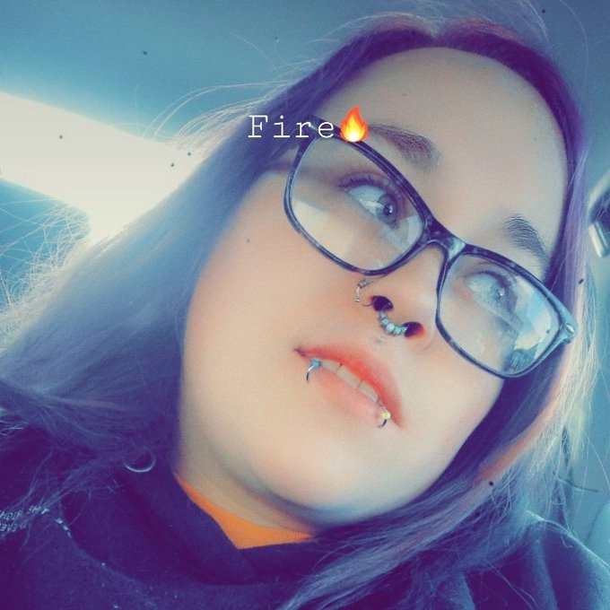 #NewProfilePic https://t.co/WDOptSEQkx<a href="/tag/newprofilepic"class="tags">#NewProfilePic</a>