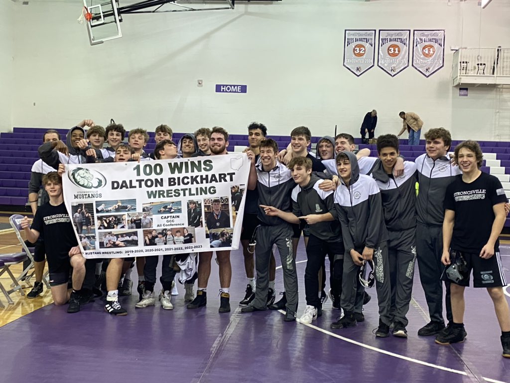 Strongsville HS Wrestling tweet media