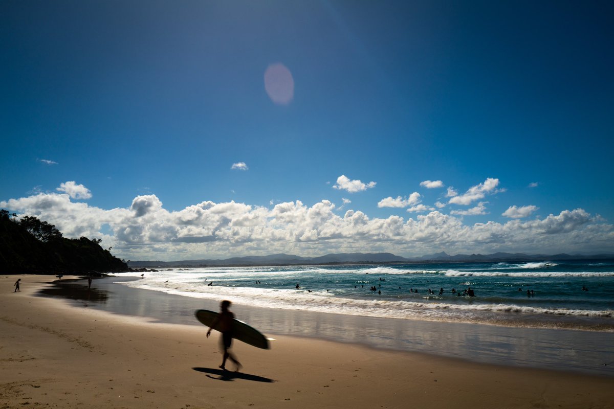 metarand's tweet photo. Happy Friday from Wategos #byronbay #wategos #wategosbeach #beachphotography #Leica #leicaphotography https://t.co/9W4V4lbQ2K