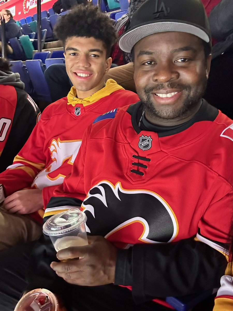 AlfredOffei's tweet photo. @NHLFlames https://t.co/ifsK0GVgEc