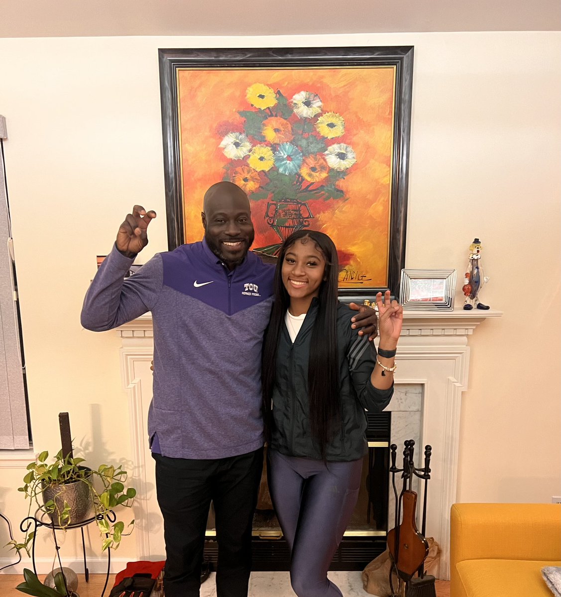 Home Visit with Texas Christian University 💜🤍!! @TCUTrackField #GoFrogss