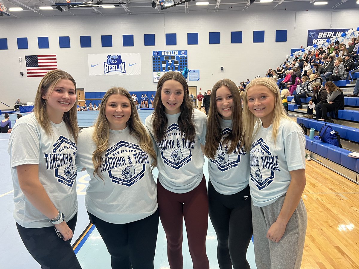 Berlin Wrestling tweet media