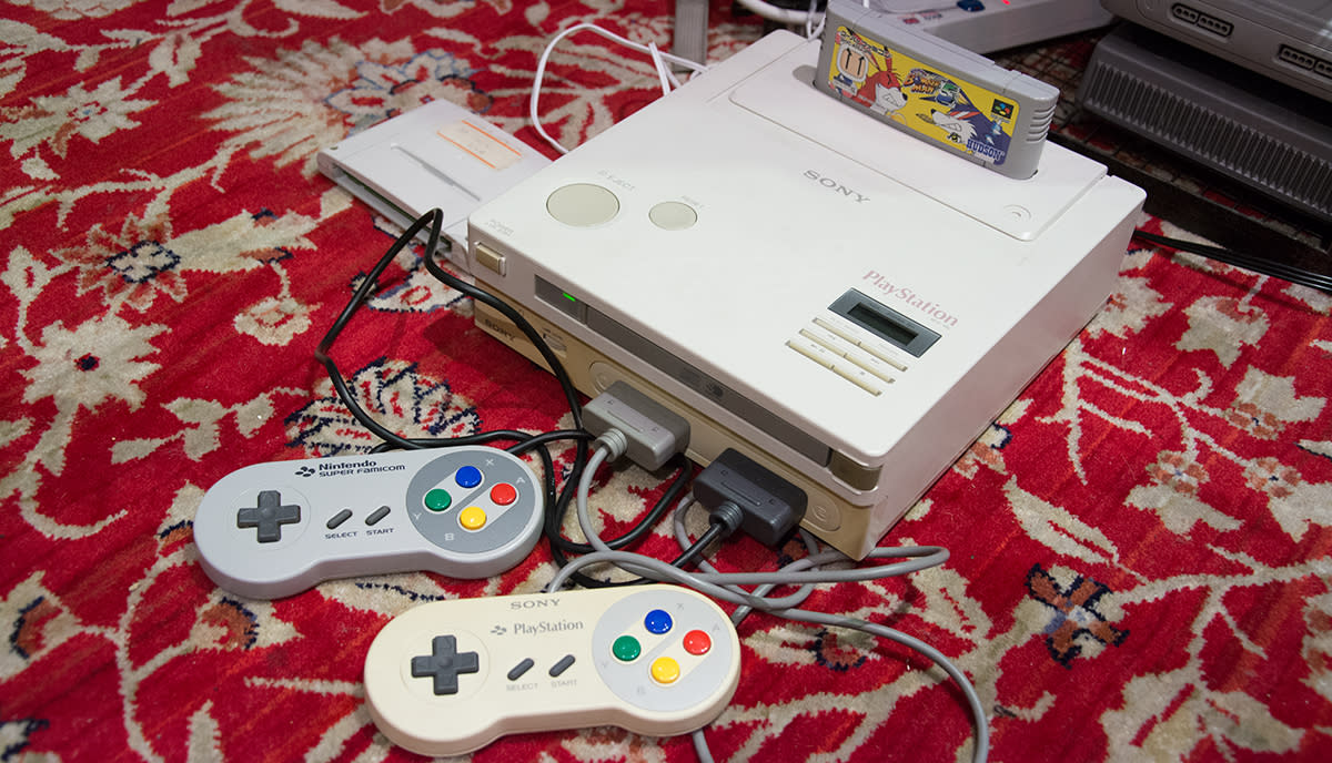 gilbert's tweet photo. I still can't believe the Nintendo PlayStation was almost a thing.

Er, it was, but for exactly *one* day. https://t.co/3lNfsWuDnt
