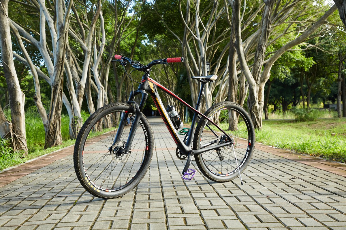 CorkiCycles's tweet photo. Posting this pic while I take a water break 🤍👌
Check out @Corkicycleco for components ⚙️
#Corkicycles #pedals #bikepedals #wheelset #wheel #ridehard #mtbphotos #mtbphotography #mtbmeme #mountainbiking #mtblife #mtbtricks #dalesmtb #mtbadventure #mtbadventure https://t.co/P9m08BZdh9