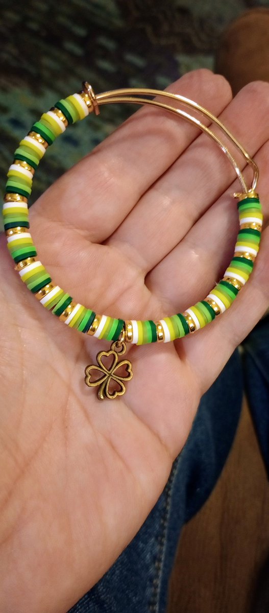 Another st. Patrick's day bracelet 🍀
My green heishi beads got delivered today. These colors are perfect! 

#heishibracelets #StPatricksDay #greenjewelry #heishibeads #discbeads #saucerbeads #charmbracelets #handmade