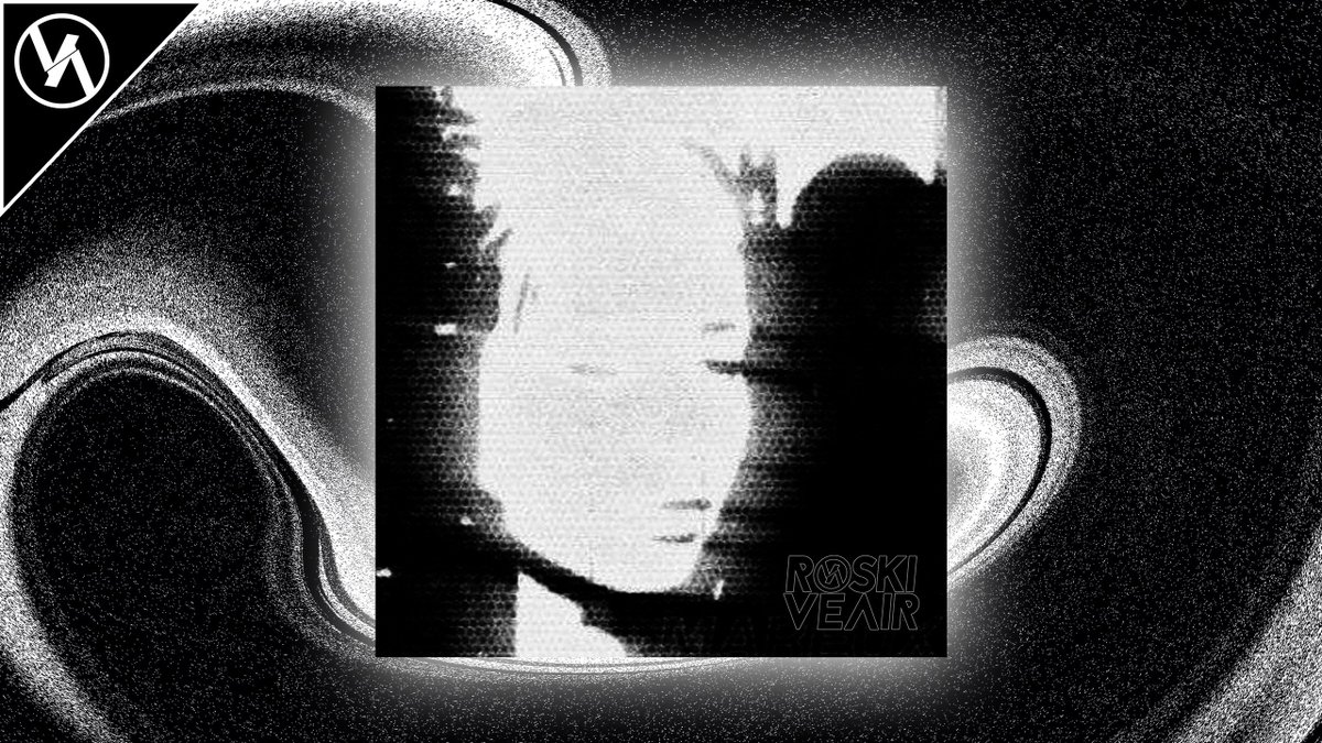 RoskiVR's tweet photo. my remix of "The Perfect Girl" by @__Mareux__ 

had a lot of fun doing this

Listen here: https://t.co/a63oAvr5et

#mareux #theperfectgirl #remix https://t.co/lXkSZL2iz9