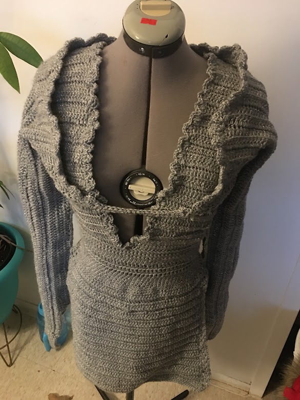 Chrochet dress with Sleeves