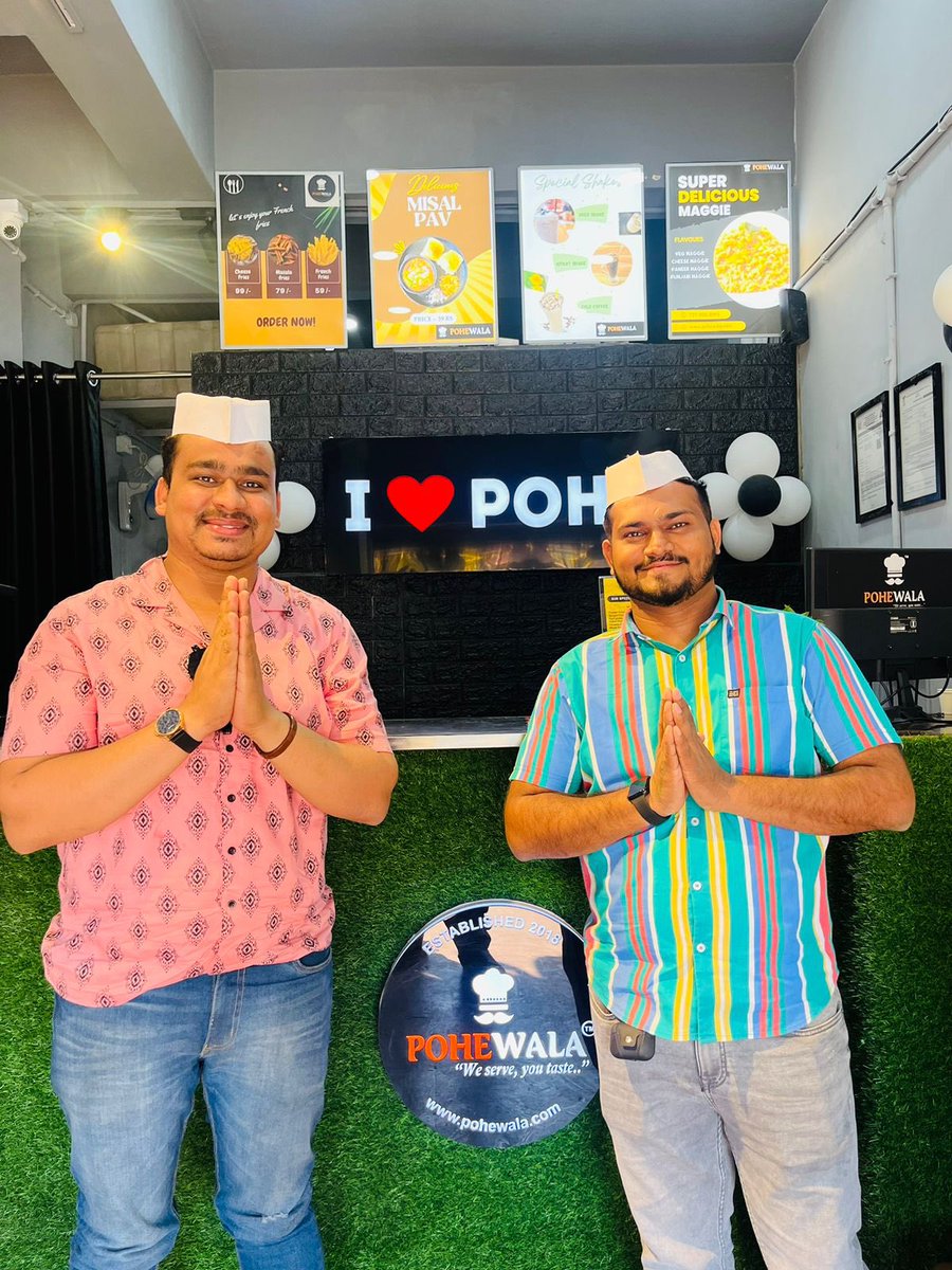 PohewalaIndia's tweet photo. Namaskaaar ham hai India's first authentic pohewaale aur aapka hamaare twitter page par swaagat hai🙏
#PohewaalaIndia #IndianCafe #breakfast https://t.co/tDi9LWE5ER