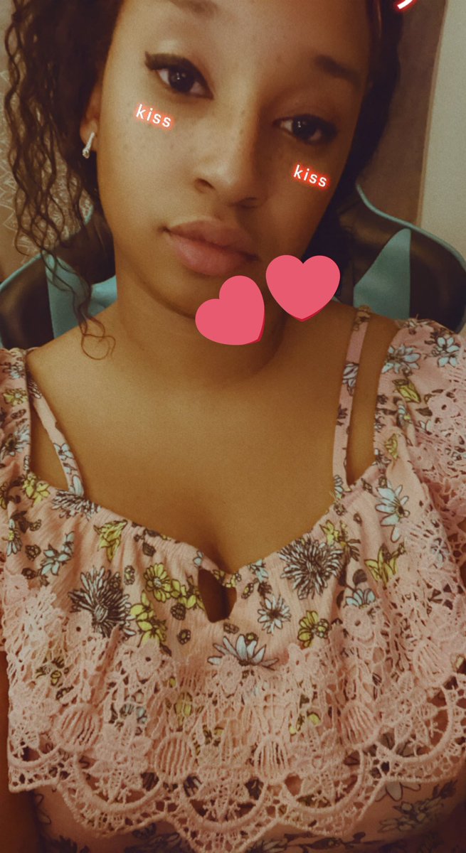 cchery44's tweet photo. she just wanna soft liiiiife~ 🧖🏽♀️ ready to go back to the secluded cabin with that hot tub and just never fucking leave lmao #softlife @bugusdiemon #bugus https://t.co/NppuMXXjDn