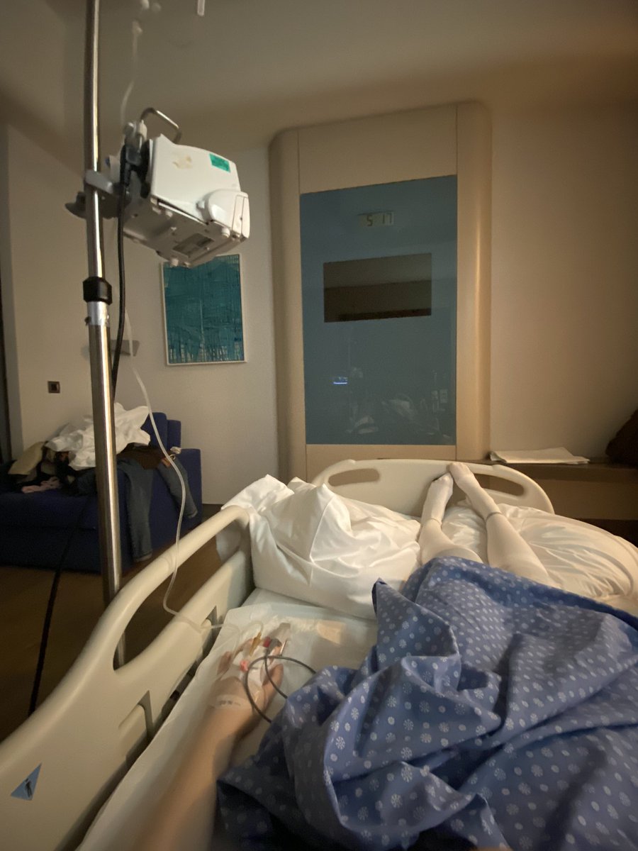 Iskraziness's tweet photo. Update: got the surgery done! That was more tough than expected but everything must be ok now ❤️ I can already hold my phone! I must thank everyone for support, it helped me to save up in time despite my ex “friend” did everything to ruin it! Wooo! 🥳 https://t.co/M8NeVkIm0u