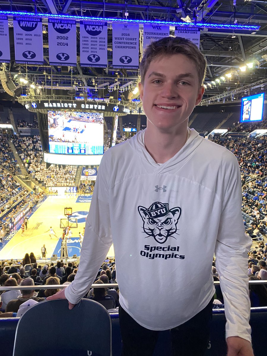 nikbok's tweet photo. Jackson is repping the BYU Special Olympics  team and cheering in his buddies! #gocougars #BYUHoops https://t.co/uPLItb1R4s