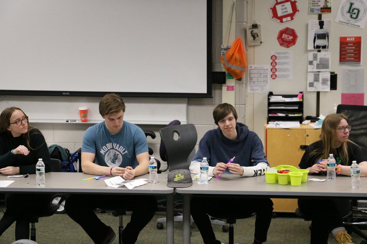 Tonight's LOCS Parent University partnership w/ <a href="/NOCCMI/">NOCC</a>  focused on understanding children's mental health. Led by keynote speaker Nikki O'Donnell, the presentation provided tools for families and, thanks to <a href="/OrionONTV/">ONTV</a>, will be shared with the community.