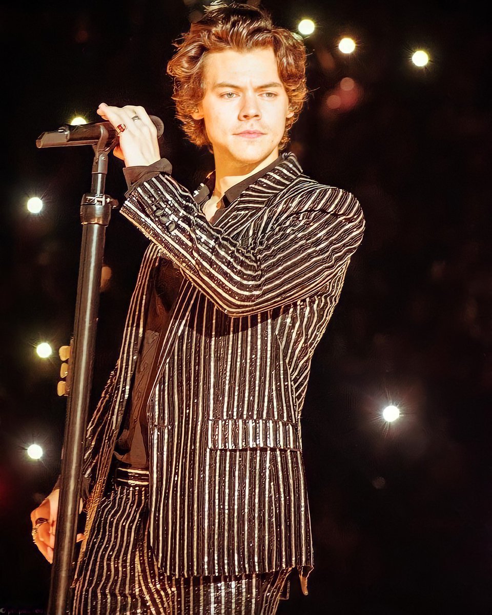 . (@stylesarchlve) on Twitter photo 