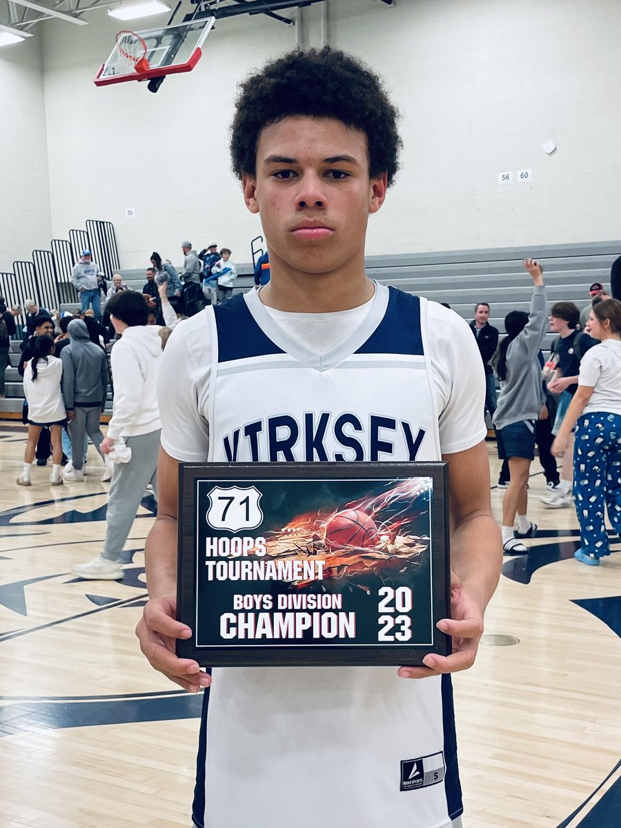 ⭐️ Rising Hooper ⭐️
Hwy 71 JH Boys Championship MVP
2027 LeShaun Gochett of Kirksey
Finals Stats vs Elmwood
18 points

The Champ was a scoring machine tonight scoring 12 of his 18 in the 2nd half of the game &amp; passing to his teammates for open 3s to take the lead late in the 4th!