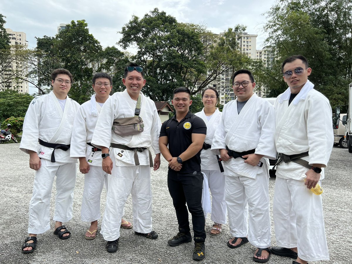Stevensu3190's tweet photo. #PersatuanKarateDoShotokanNegeriPerak #karate #telukintankarate #karatedo #manjungkarate #perakkarate #martialart #judo 
#霹雳国际空手道松濤館 
#霹雳州空手道 #霹雳州空手道松濤館 
#空手道松濤館  #曼绒县 #安顺 #柔道 
#马来西亚空手道 #日本武功 #空手道  
#实兆远和安顺空手道 #松濤館 https://t.co/dLEWpBLfJW