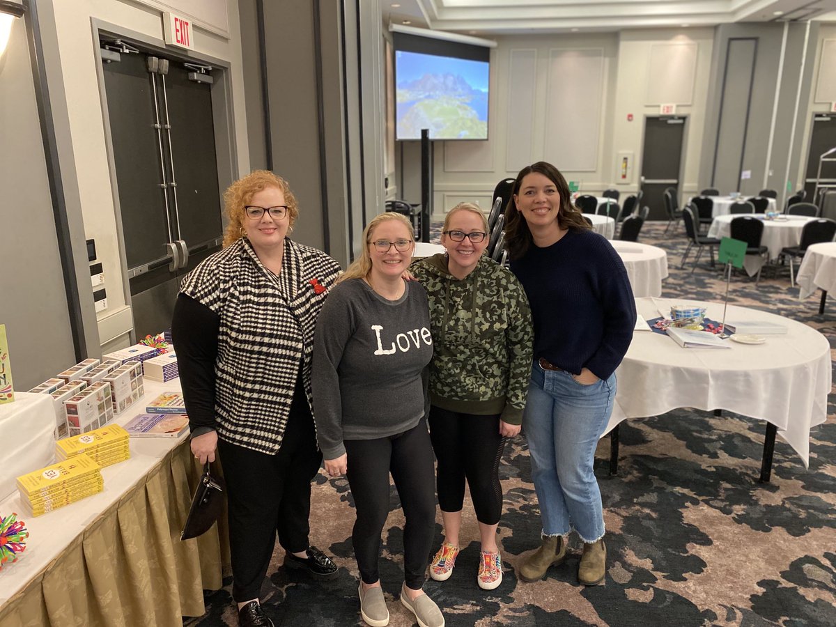 CarlaDanielsson's tweet image. To the 350 educators arriving at #ConnectionsOverCompliance tomorrow as part of @AbbotsfordSD #SharedLearning, we are ready for you! #bestteamever