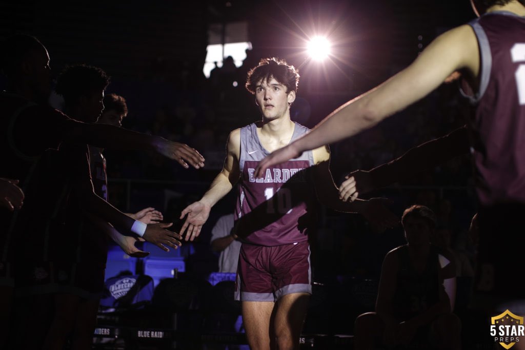 The Bearden boys basketball program welcomed back Jake Poole on Thursday night. 

And his return came at just the right time. 

The playoffs.

THE READ ➡️ 5starpreps.com/articles/seaso…
