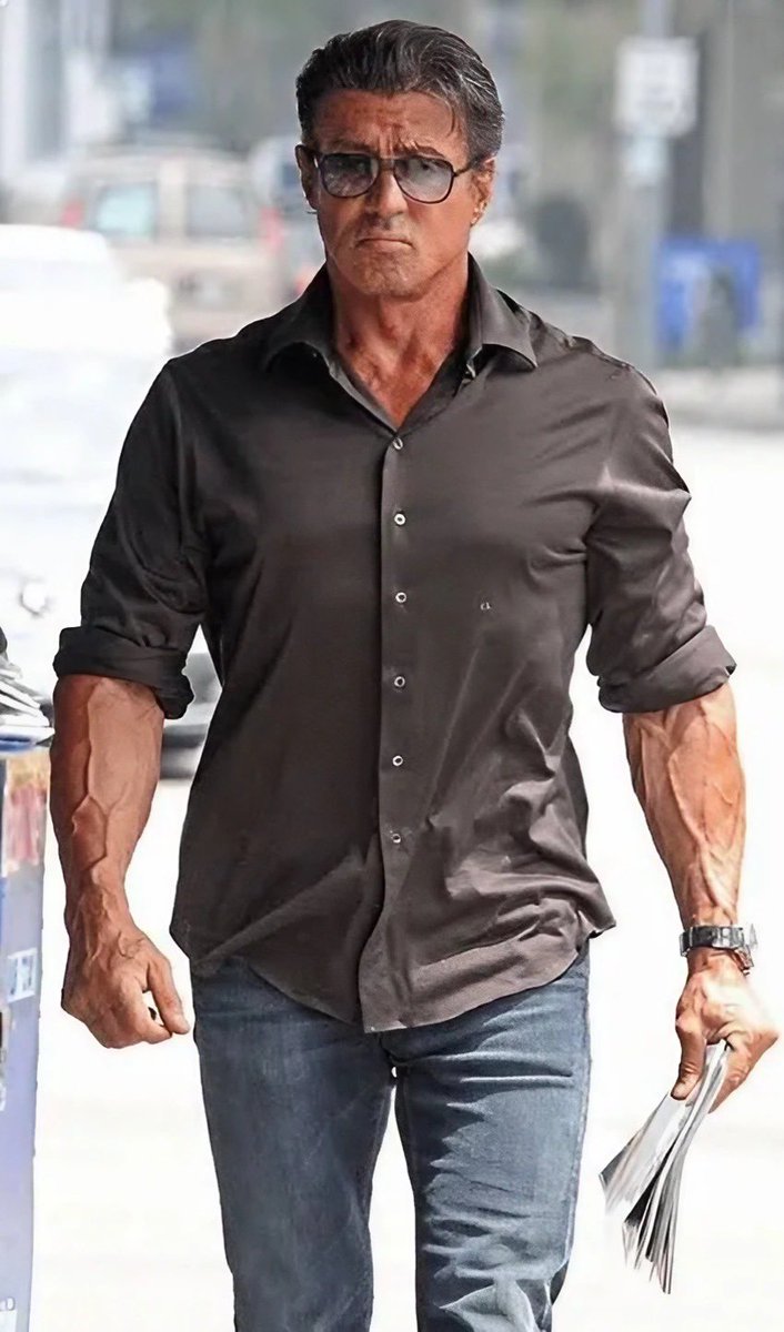 IndiaTales7's tweet photo. 8. Sylvester Stallone https://t.co/vzIyimwiO8