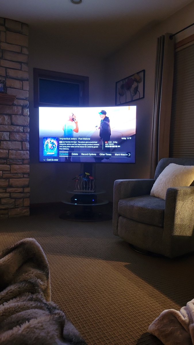 #jokerswatchparty freezing in Minnesota but laughing with the Jokers!