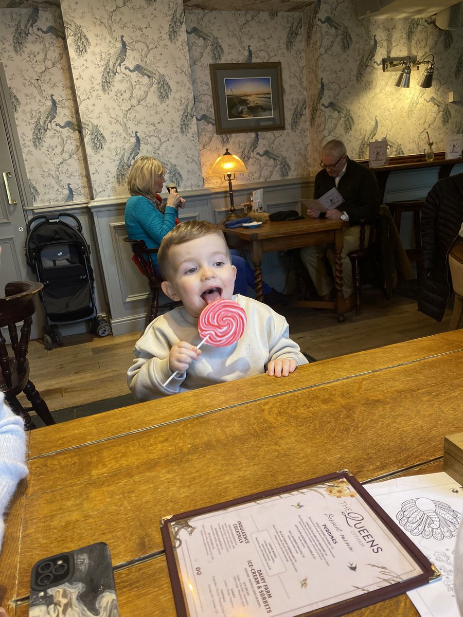 dannylloyd1's tweet photo. Happy 3rd Birthday Son 💙 you are the most perfect little boy we could of asked for. Absolutely round the bend nonstop 24/7 we get tired just watching you 😅 but we love you to the moon &amp; back 💙 @ellbarlow29 https://t.co/XnGertDBYx