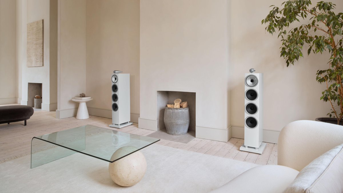 BowersWilkins's tweet photo. Every floorstanding model in the new 700 Series uses a decoupled midrange drive unit assembly, improving midrange clarity and openness.
#bowerswilkins #StudioSoundComesHome https://t.co/MitToslHb2