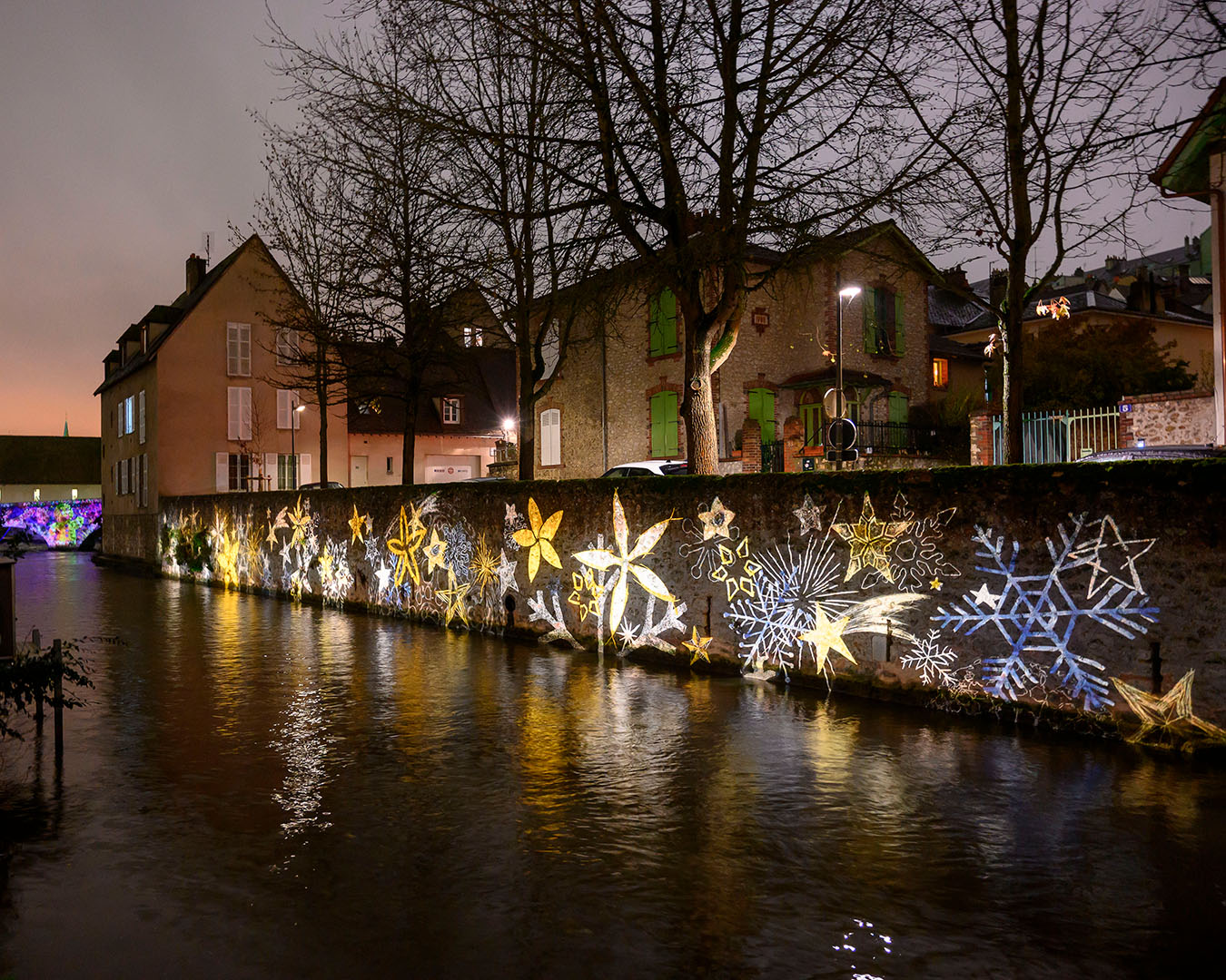 Ville de Chartres on Twitter "Chartres en lumières reviendra le 15