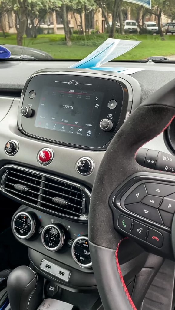IamKumbi's tweet photo. The interior includes dual zone automatic climate controls, a 7” Touchscreen, massage seat for the driver in the Sport, 6- speaker audio system, and 6 airbags. The Sport EST has a black soft top which can be opened or closed up to speeds of 100kmh. #Fiat500X #FiatSA #funescape https://t.co/xSjIPQ5RWH