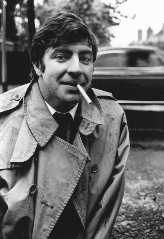 Peter_Larkin89's tweet photo. Alan Bates (1934-2003) #BOTD https://t.co/8IMdc1heg7