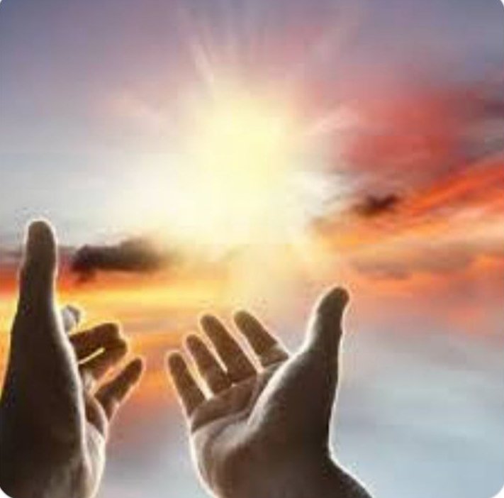 ysleyer7's tweet photo. "Hoy decreto que
toda energía negativa
se transmute en amor, fuerza, abundancia y salud

Se desvanece 
porque Dios envía a sus seres de luz a protegerme,
al Espíritu Santo para
darme sabiduría

Su amor perfecto y fiel
me sostiene

Estoy protegida por el escudo de la fe" 
🙏 https://t.co/oJeC1cRihy