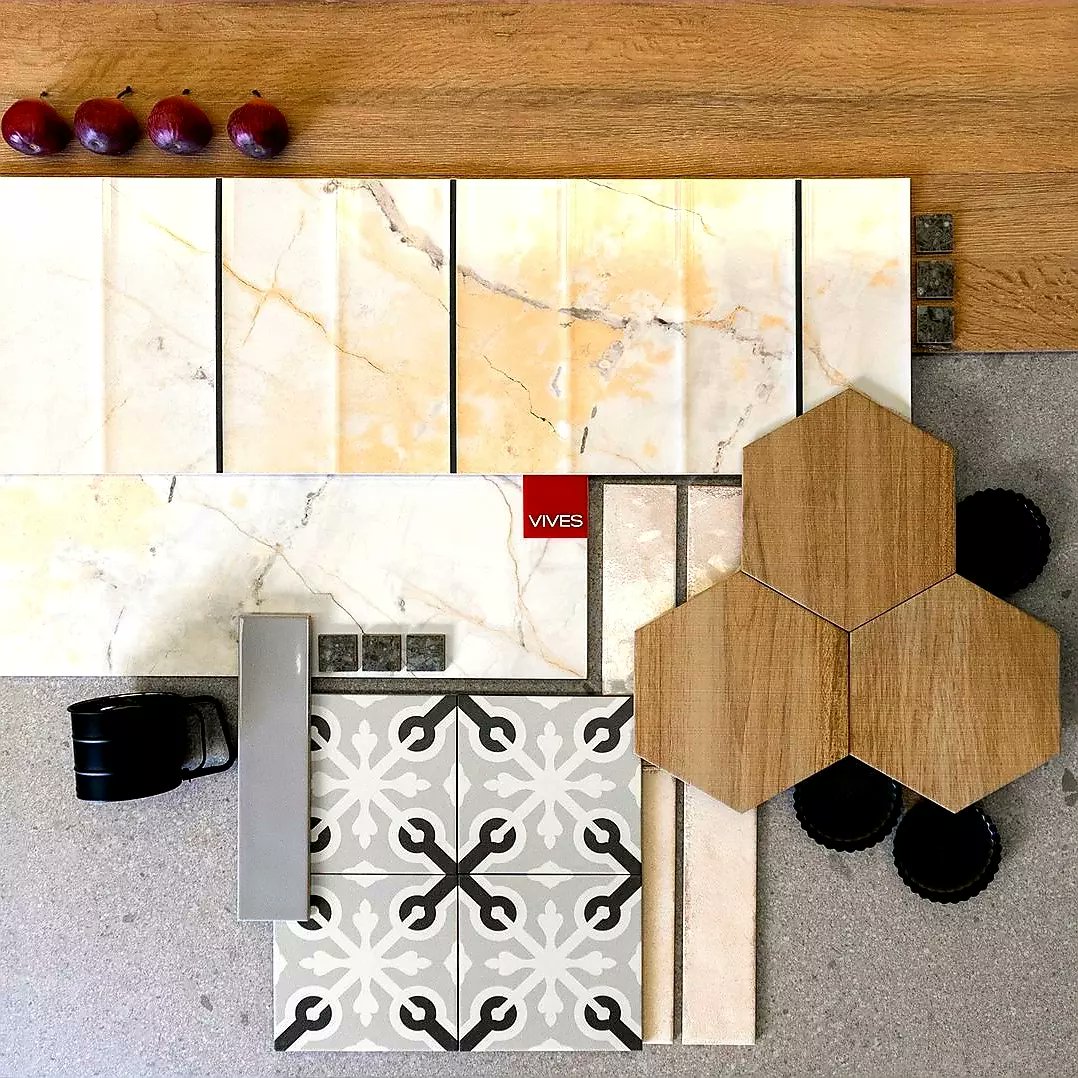tiles_uganda's tweet photo. Focus on the beauty of your tile combination for lasting smiles 🙂

T.U offers the best tiles at affordable costs.
Call/whatapp; +256704964966

#tilestyle #tilesuganda #tiles #ceramic #Romantictiles #living #smile #beautifulhomes #foortiles
#walltiles https://t.co/lYBUyCJi0W