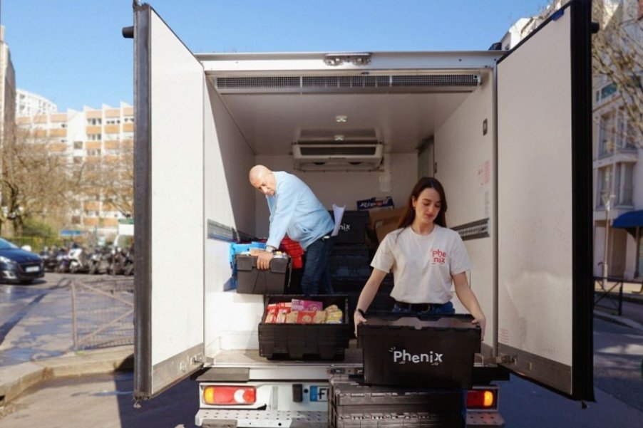 #SERVICIOS | Actuar contra el desperdicio alimentario genera un triple impacto positivo

Phenix, experta en la intermediación de las donaciones de alimentos, puede ayudar a las empresas a alinearse con el Proyecto de Ley contra el Desperdicio

➡️bit.ly/3S7BtbR