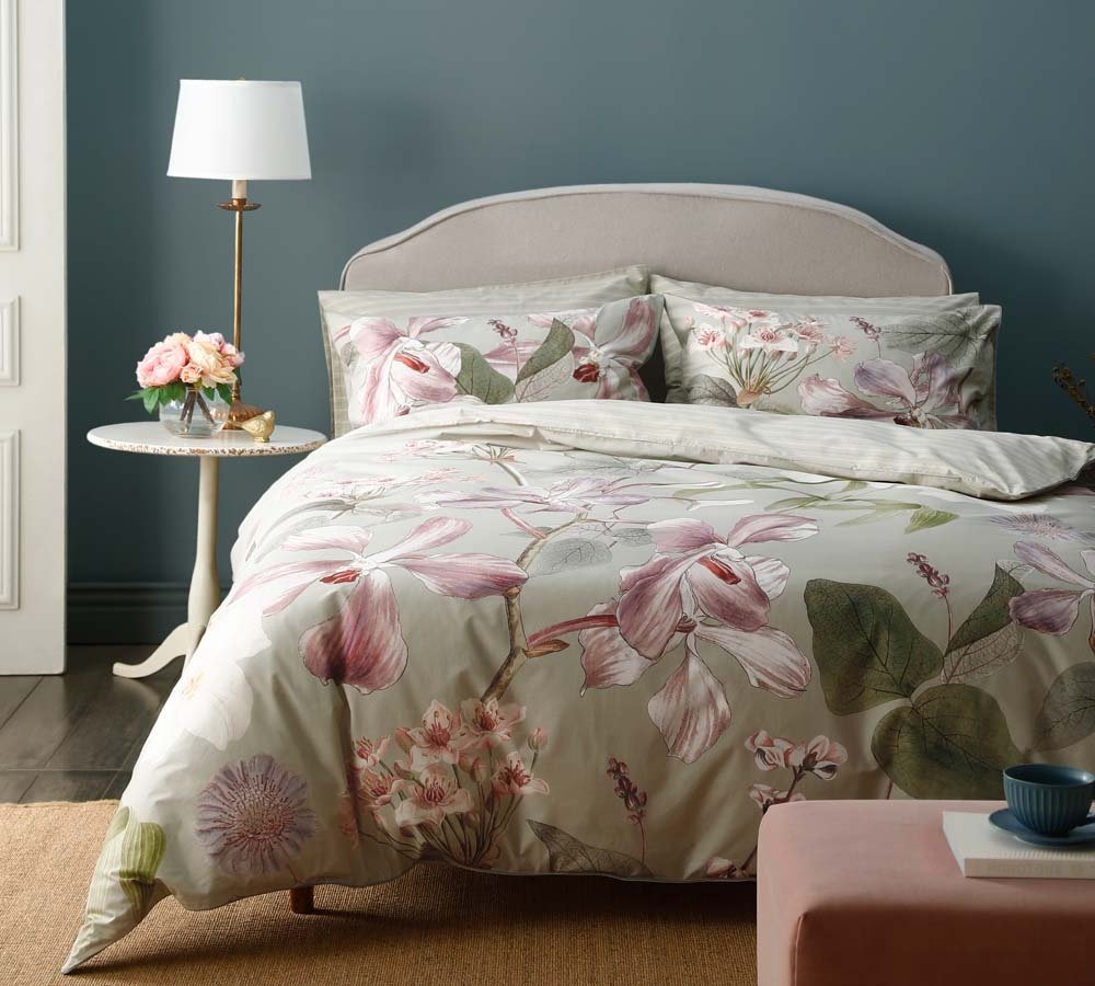 JonesAndTomlin's tweet image. Beautiful botanical bedding sets 🍃🌺

These leafy bed sheets were inspired by the enchanting Illustrations Collection at the Royal Botanic Gardens, Kew.

See the full bedding collection bit.ly/kew-bedding

#Botanical #BedSheets #BeddingCollection #BedSheetSet #BedroomDecor