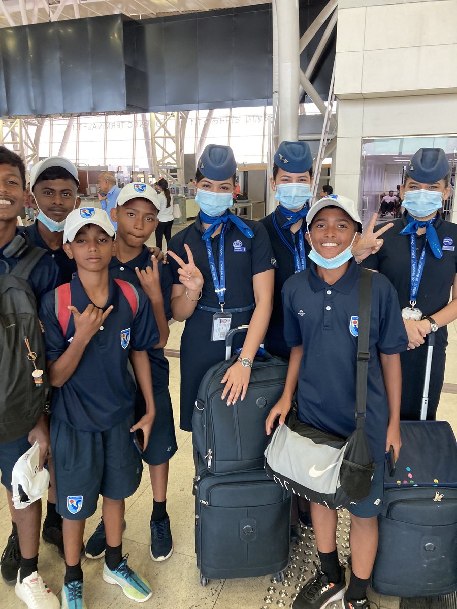 CoachFishINDIA's tweet image. FC Madras Day 1 Goa, India: 11 days, 3 teams, 12 matches….first time flying for most of the boys. What an experience!
