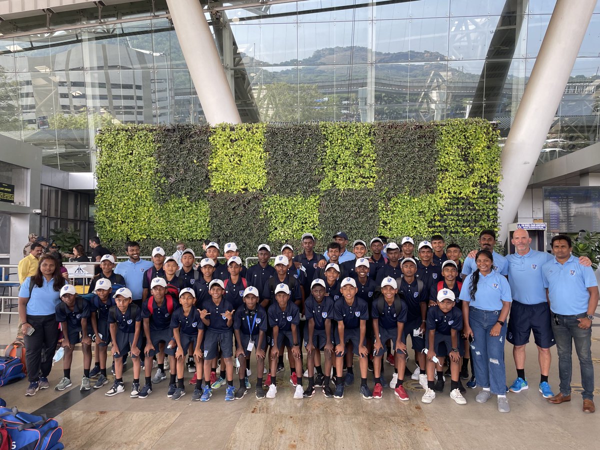 CoachFishINDIA's tweet image. FC Madras Day 1 Goa, India: 11 days, 3 teams, 12 matches….first time flying for most of the boys. What an experience!