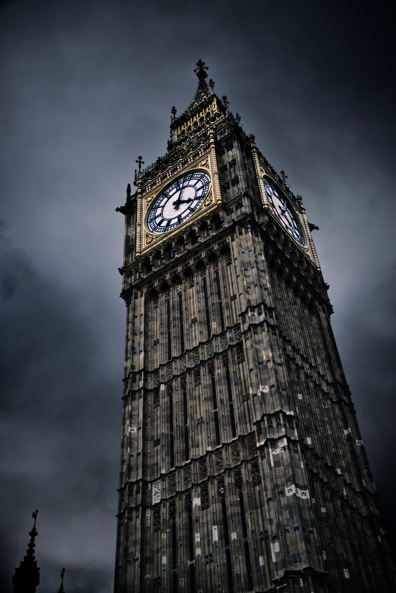Clock tower
#travelphotography #londonfood #instagram #england #architecture #londonphotographer  #londonblogger #photooftheday #instadaily #londonphoto #winters #throwback #memories #traveldiaries #bigbentower #londoncountyhall #photography #photographer
